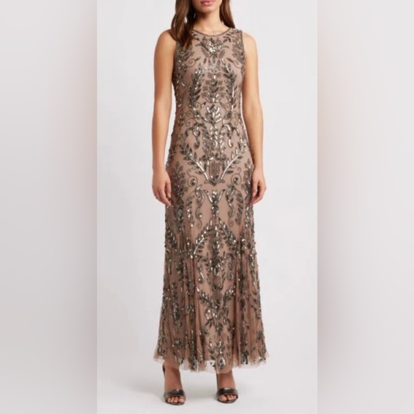 Pisarro Nights Dresses & Skirts - NWT Pizarro Nights Beaded Sleeveless Gown In Mocha 229